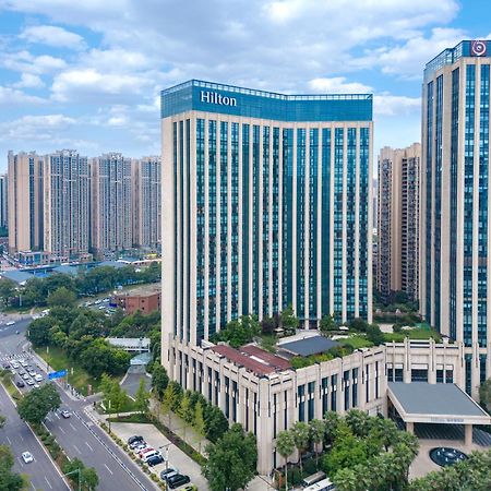 Hilton Chengdu Longquanyi Hotel Exterior foto