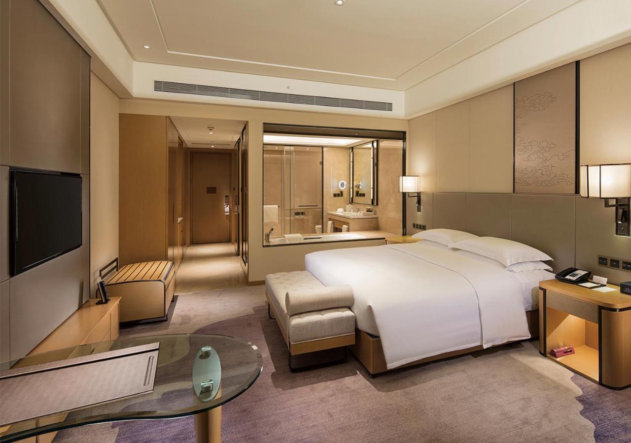 Hilton Chengdu Longquanyi Hotel Exterior foto