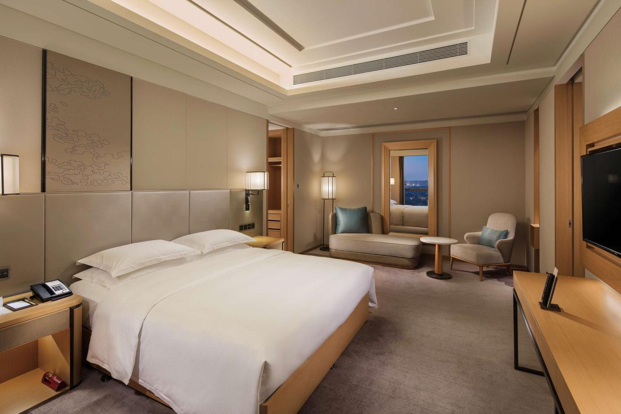 Hilton Chengdu Longquanyi Hotel Exterior foto