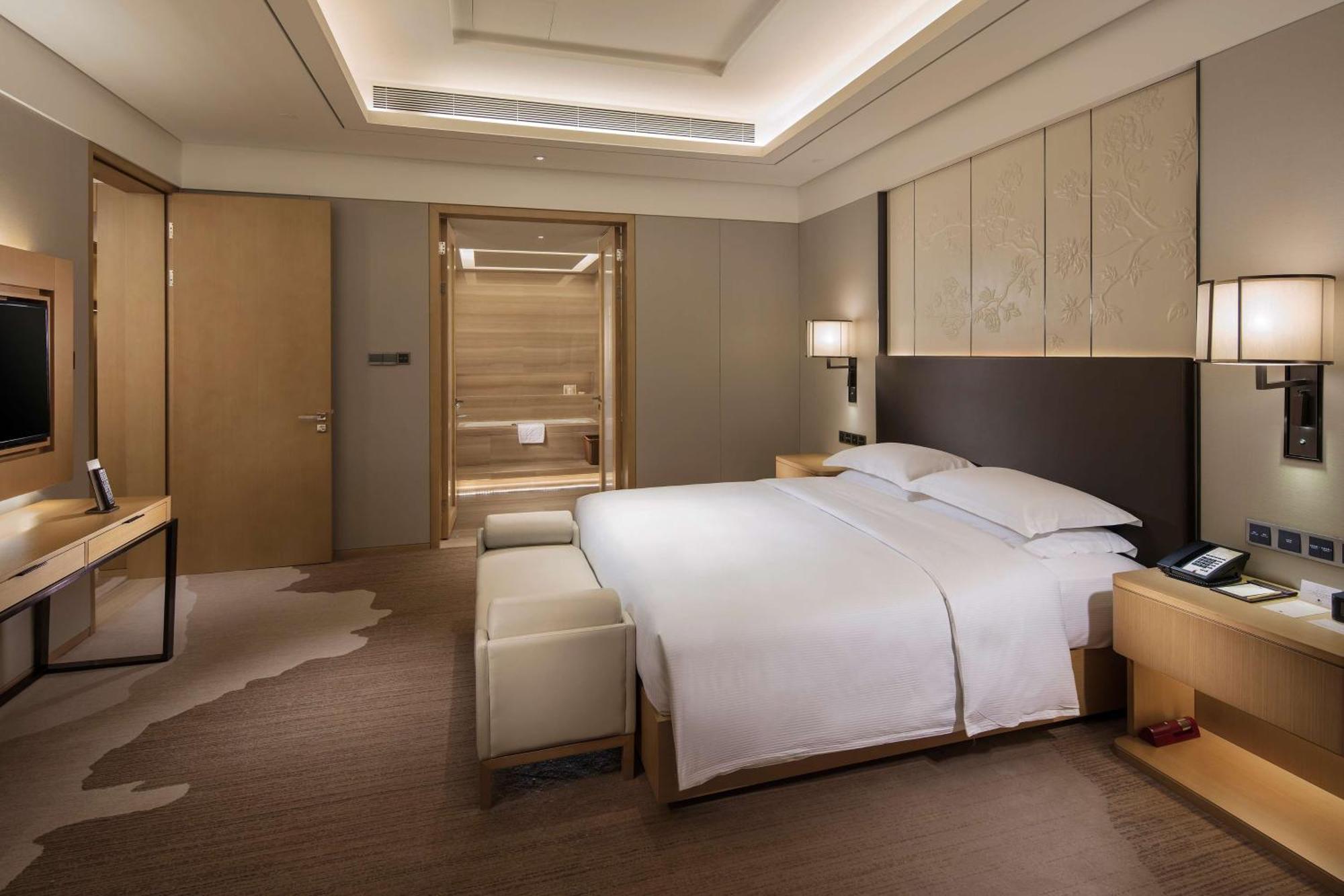 Hilton Chengdu Longquanyi Hotel Exterior foto